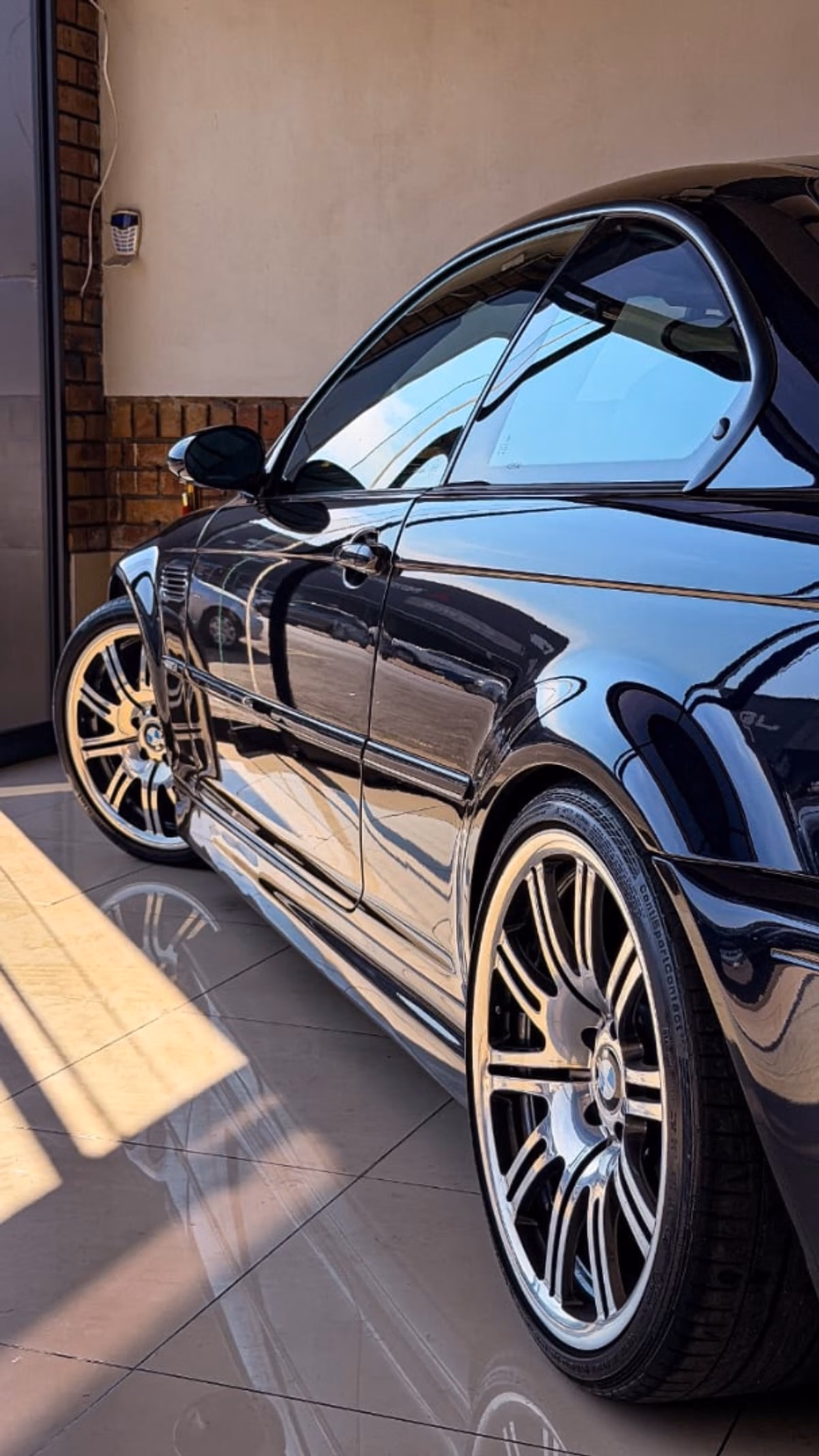 2004-BMW-M3-Coupe (5) 2022 Ford Ranger Raptor SE automatic gear shifter and console - AAA CarSales Pietermaritzburg