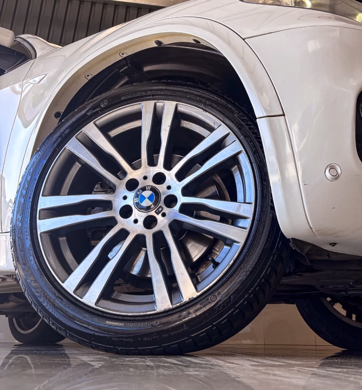 2011-BMW-X5-xDrive40d-M-Sport-Auto (10) 2011 BMW X5 xDrive40d M Sport Auto - AAA CarSales Pietermaritzburg
