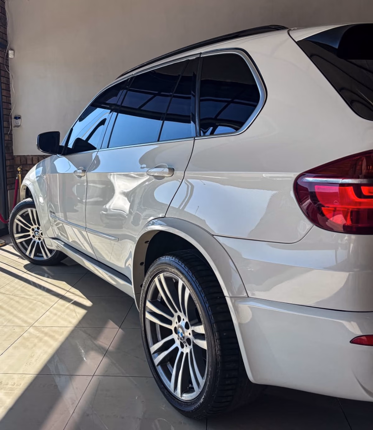 2011-BMW-X5-xDrive40d-M-Sport-Auto (8) 2011 BMW X5 xDrive40d M Sport Auto - AAA CarSales Pietermaritzburg